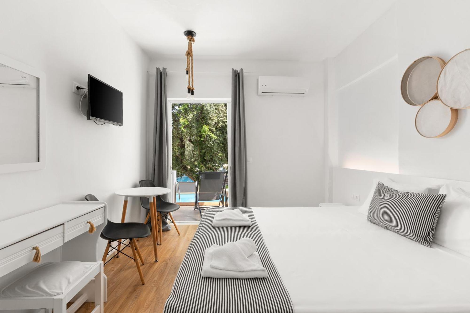 Mr And Mrs White Corfu Couples Retreat Adults Only Hotel Acharavi  Exterior photo