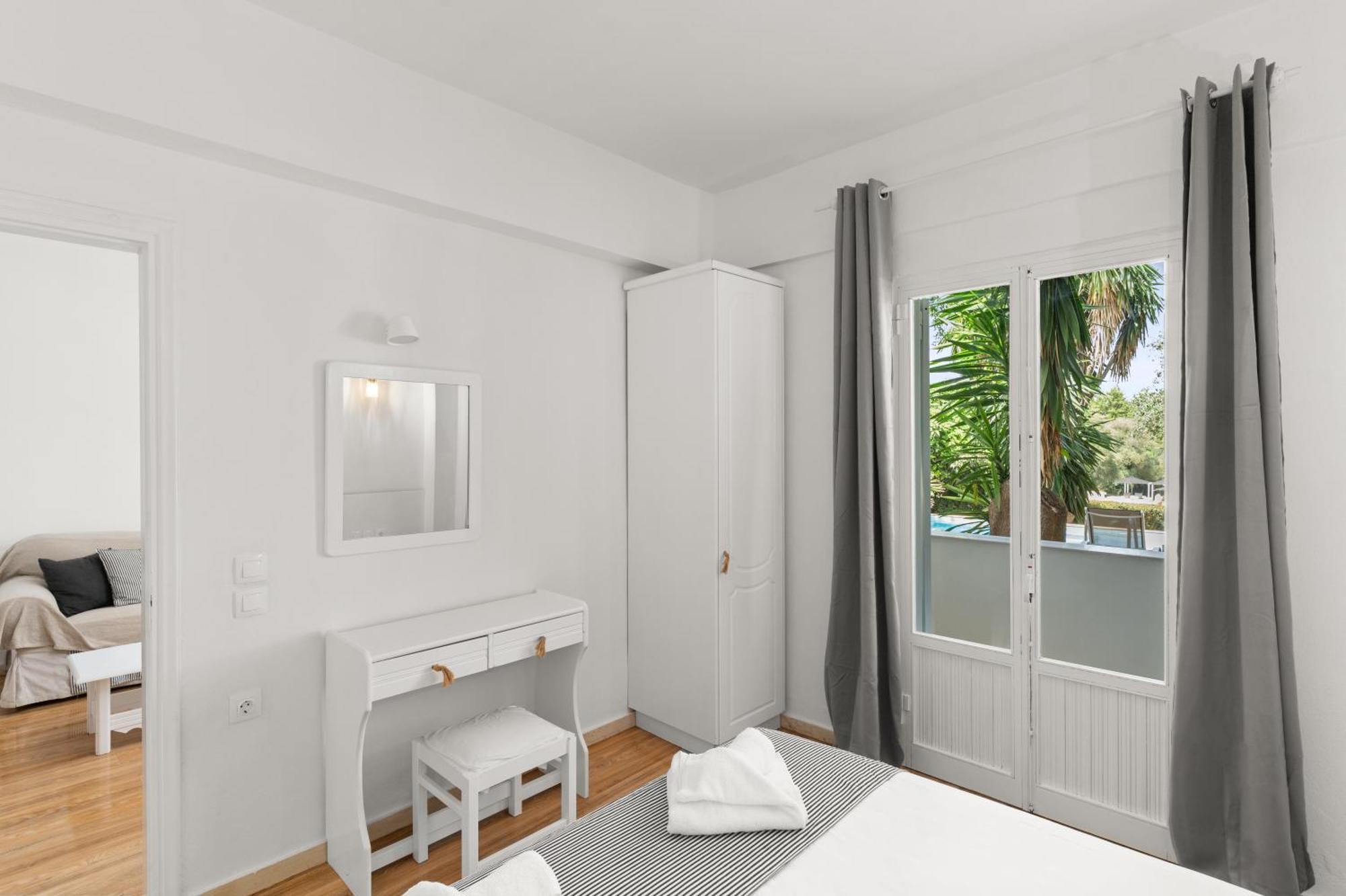 Mr And Mrs White Corfu Couples Retreat Adults Only Hotel Acharavi  Exterior photo